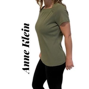 Anne Klein Top💕